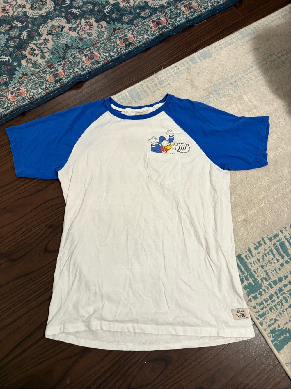 Disney White & Blue Donald Duck vans tee